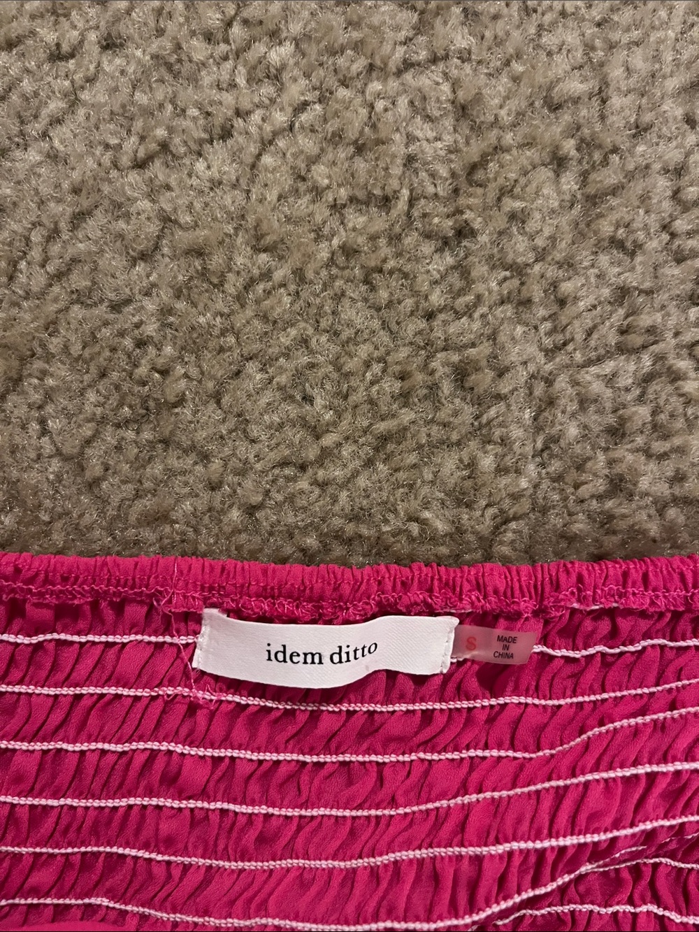 Ruffled Off-Shoulder Smocked Crop Top - Hot Pink - Picture 3 of 3
